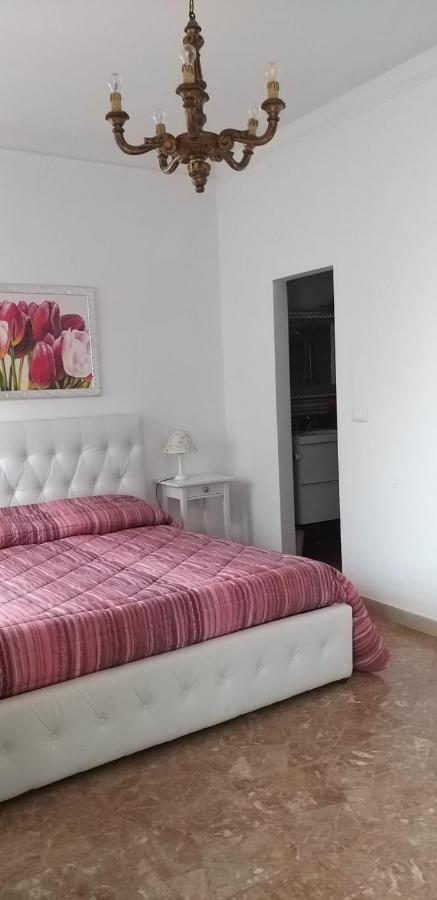 Antica Casa Di Famiglia Hotel กัสติลโยเน เดล ลาโก ภายนอก รูปภาพ